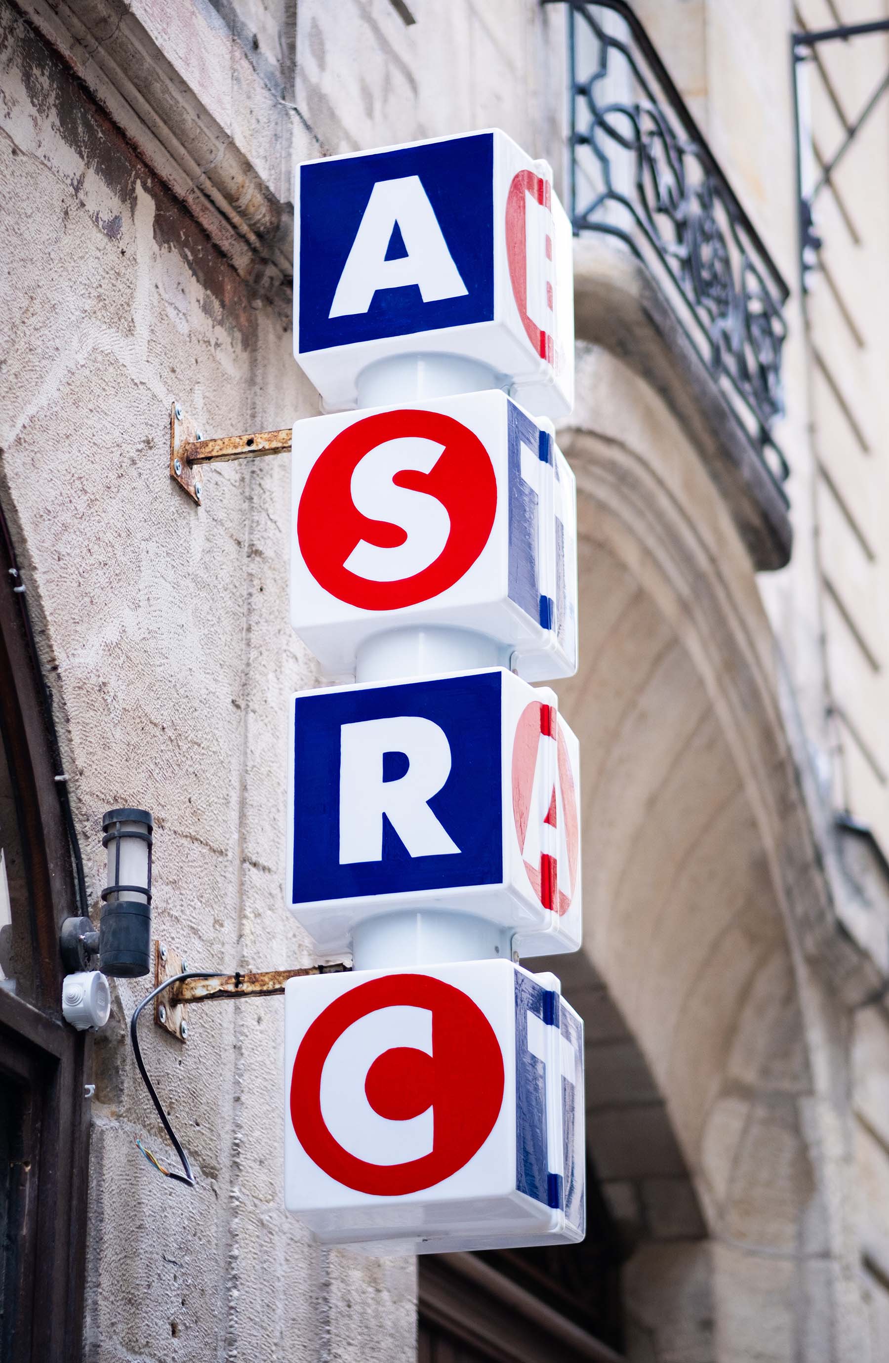 JeremyRaucq_Abstract - Drapeau A (Credit photo Audrey Carpe).jpg